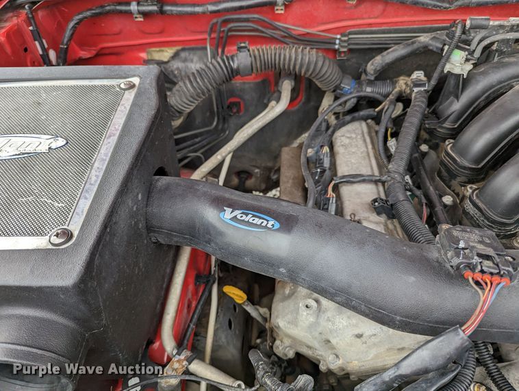 image for item MN9814 2005 Toyota Tacoma SRS  Double Cab pickup truck