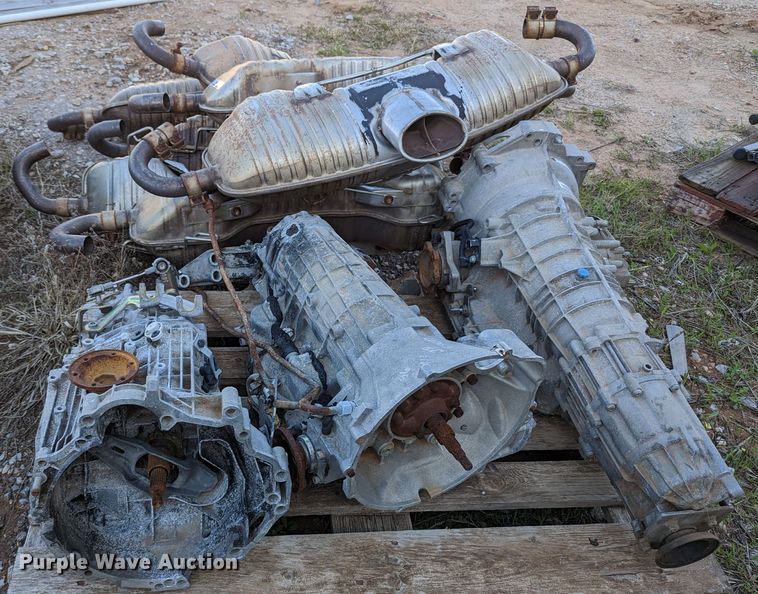 image for item MN9821 Automotive parts