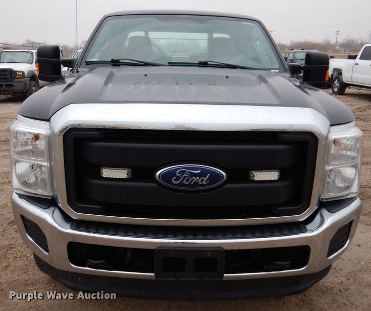 image for item MO9547 2016 Ford F250 Super Duty XL  SuperCab pickup truck