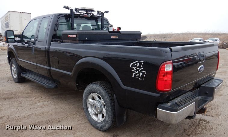 image for item MO9547 2016 Ford F250 Super Duty XL  SuperCab pickup truck