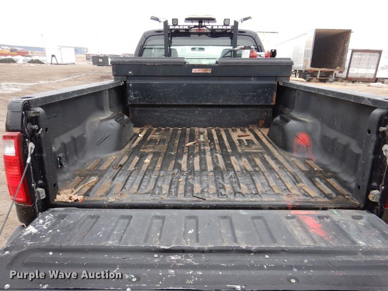 image for item MO9547 2016 Ford F250 Super Duty XL  SuperCab pickup truck