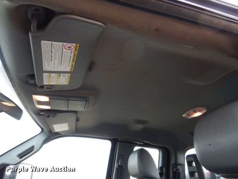 image for item MO9547 2016 Ford F250 Super Duty XL  SuperCab pickup truck