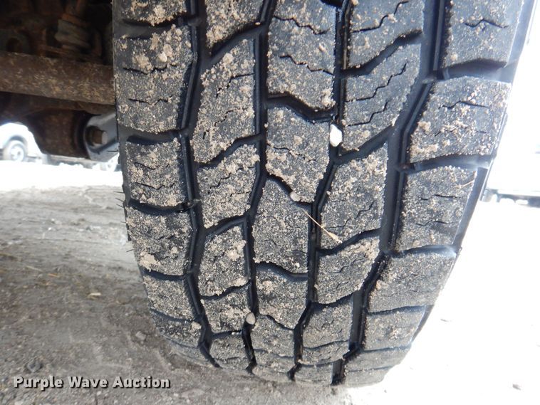 image for item MO9547 2016 Ford F250 Super Duty XL  SuperCab pickup truck