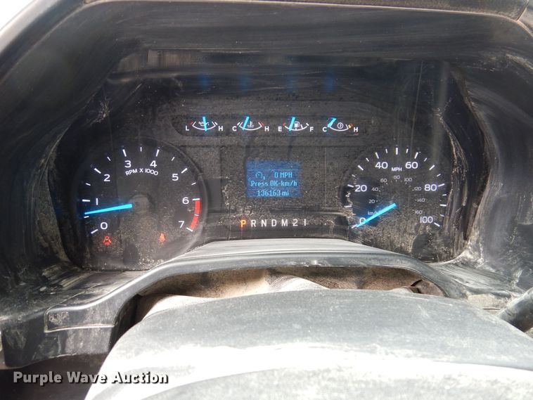 image for item MO9550 2017 Ford F250 Super Duty XL  SuperCab pickup truck