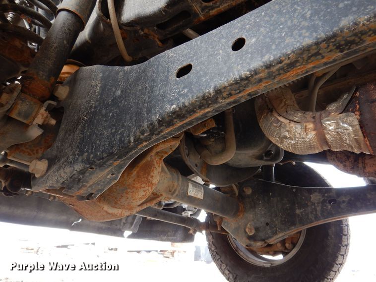 image for item MO9550 2017 Ford F250 Super Duty XL  SuperCab pickup truck