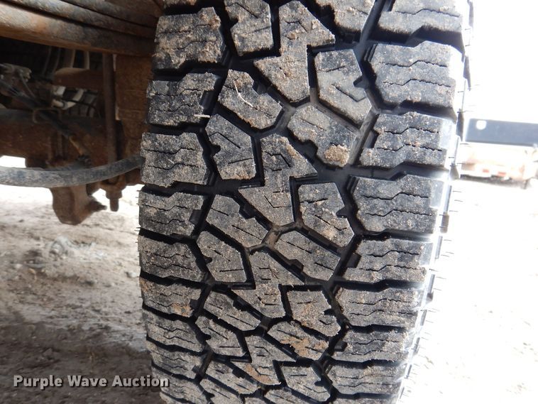 image for item MO9550 2017 Ford F250 Super Duty XL  SuperCab pickup truck