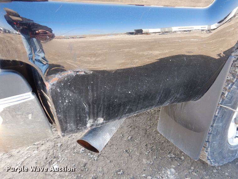 image for item MO9553 2016 Ford F250 Super Duty XL  SuperCab pickup truck