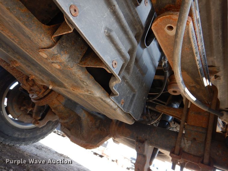 image for item MO9553 2016 Ford F250 Super Duty XL  SuperCab pickup truck