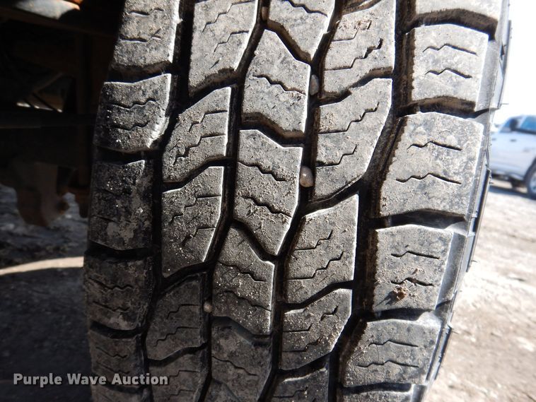 image for item MO9553 2016 Ford F250 Super Duty XL  SuperCab pickup truck