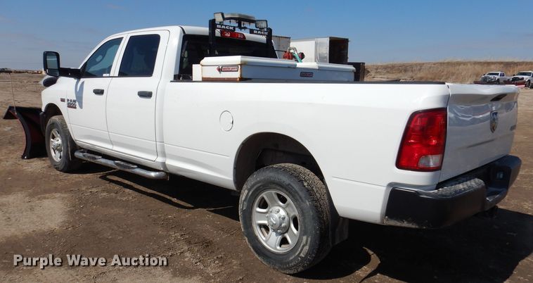image for item MO9554 2018 Dodge Ram 2500HD  Crew Cab pickup truck