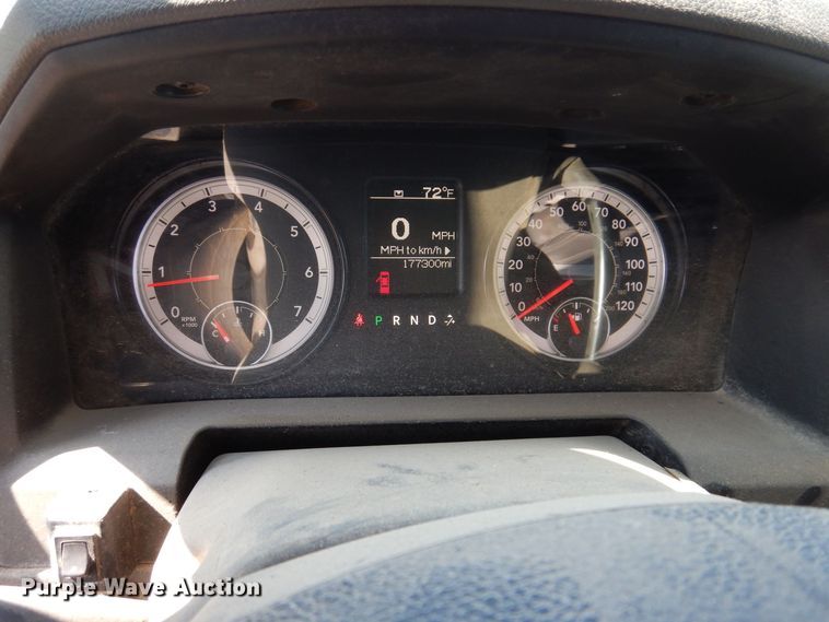 image for item MO9554 2018 Dodge Ram 2500HD  Crew Cab pickup truck