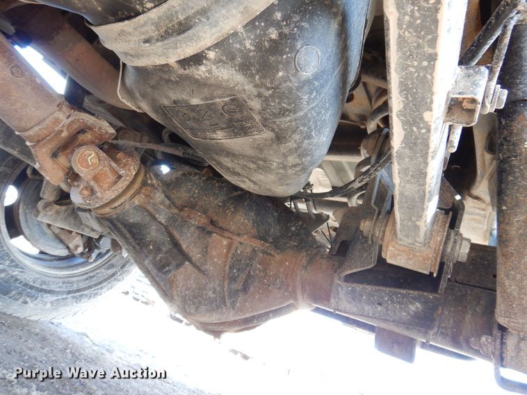 image for item MO9554 2018 Dodge Ram 2500HD  Crew Cab pickup truck