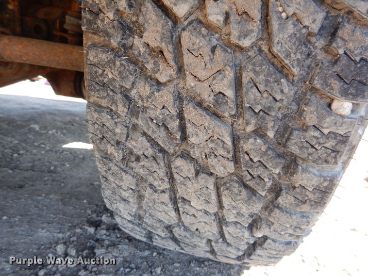 image for item MO9555 2016 Ford F250 Super Duty XL  Crew Cab pickup truck