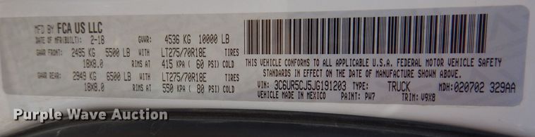 image for item MO9556 2018 Dodge Ram 2500HD  Crew Cab pickup truck