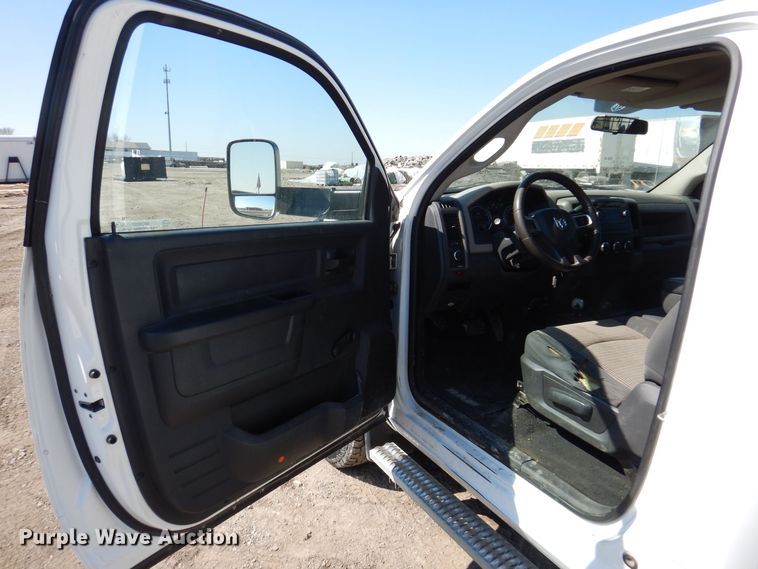 image for item MO9557 2010 Dodge Ram 2500HD  pickup truck