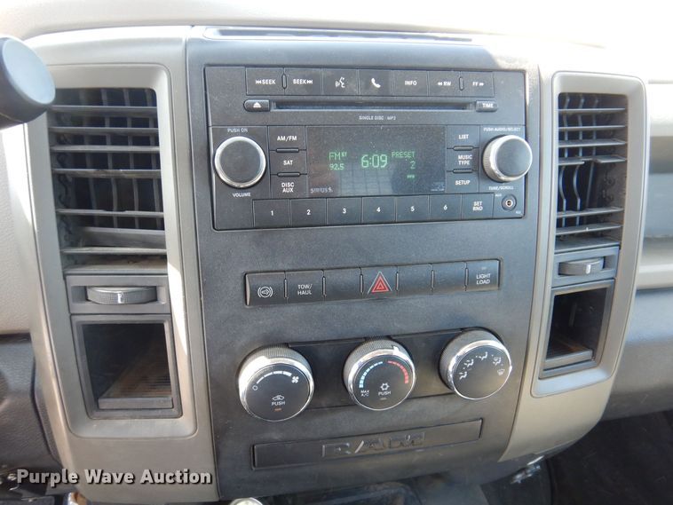 image for item MO9557 2010 Dodge Ram 2500HD  pickup truck