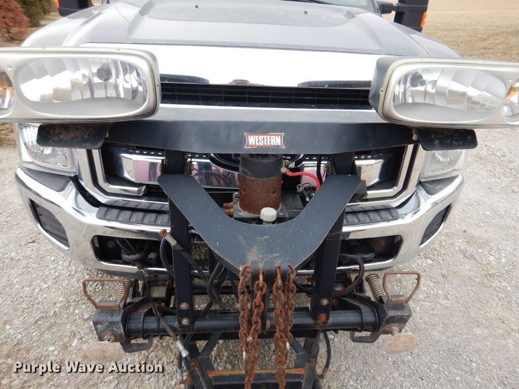 image for item MO9579 2013 Ford F250 Super Duty XLT  Crew Cab pickup truck