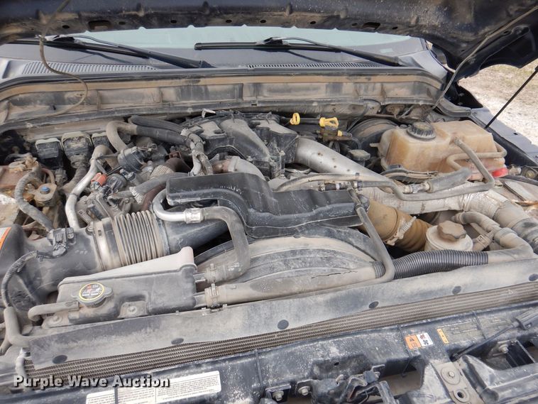 image for item MO9579 2013 Ford F250 Super Duty XLT  Crew Cab pickup truck