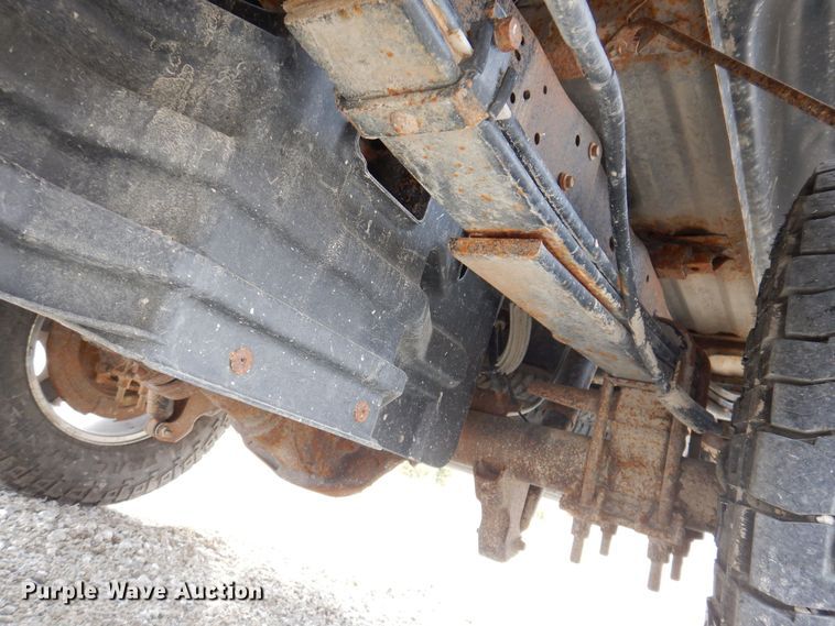 image for item MO9579 2013 Ford F250 Super Duty XLT  Crew Cab pickup truck