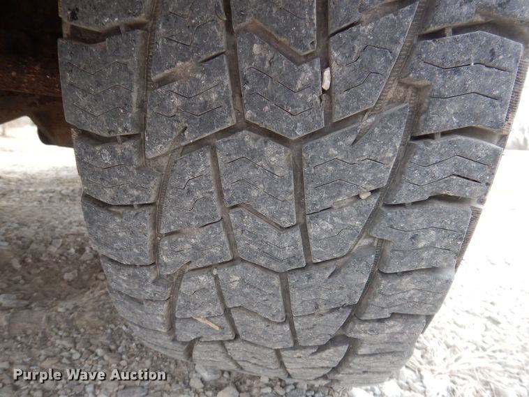 image for item MO9579 2013 Ford F250 Super Duty XLT  Crew Cab pickup truck