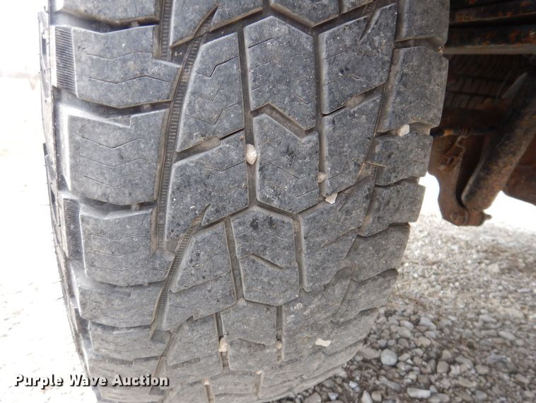 image for item MO9579 2013 Ford F250 Super Duty XLT  Crew Cab pickup truck