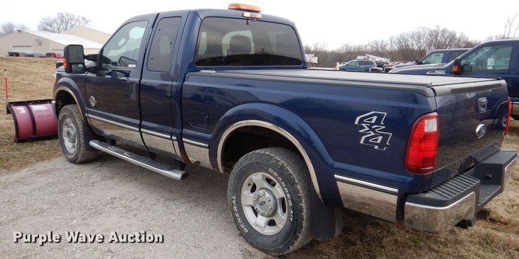 image for item MO9580 2012 Ford F250 Super Duty XLT  SuperCab pickup truck
