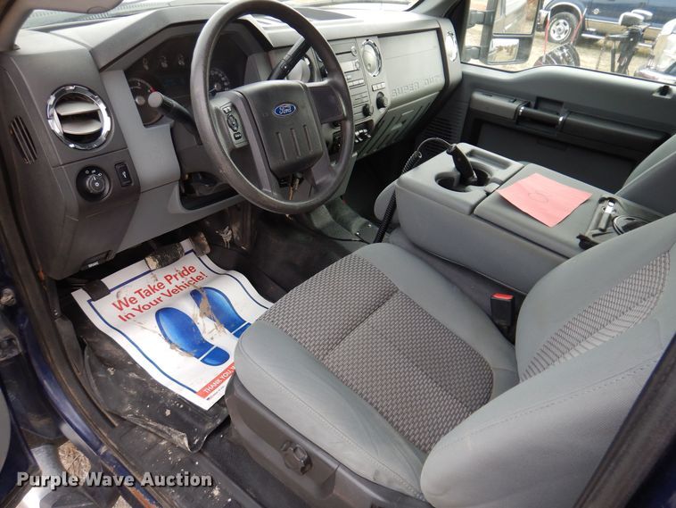 image for item MO9580 2012 Ford F250 Super Duty XLT  SuperCab pickup truck