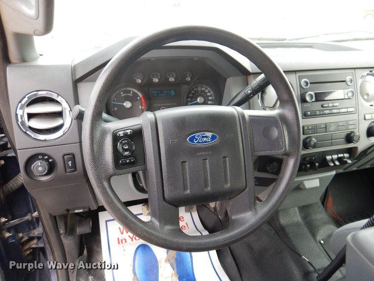 image for item MO9580 2012 Ford F250 Super Duty XLT  SuperCab pickup truck