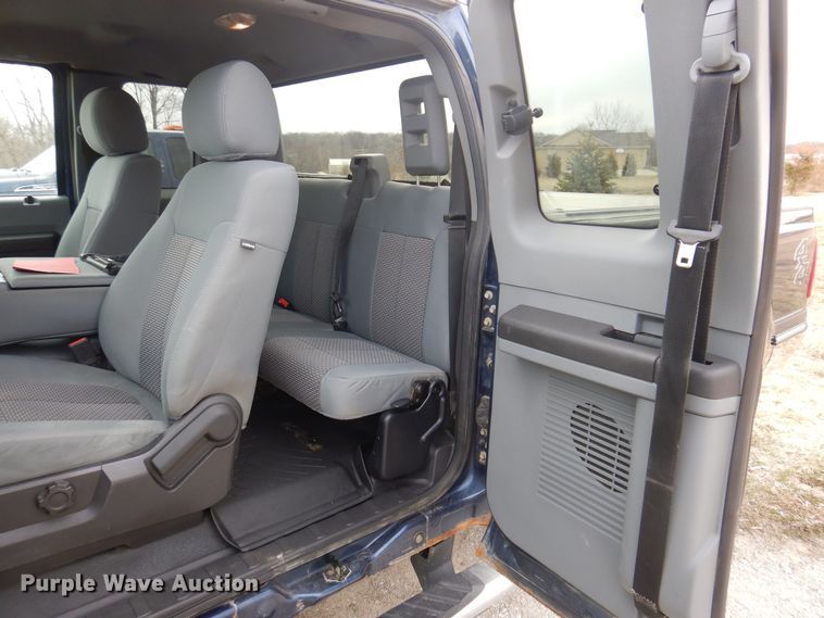 image for item MO9580 2012 Ford F250 Super Duty XLT  SuperCab pickup truck