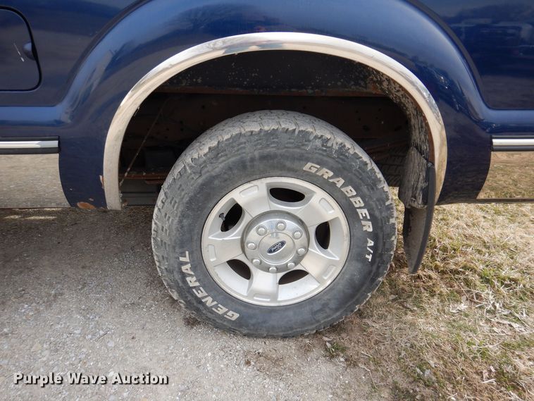 image for item MO9580 2012 Ford F250 Super Duty XLT  SuperCab pickup truck