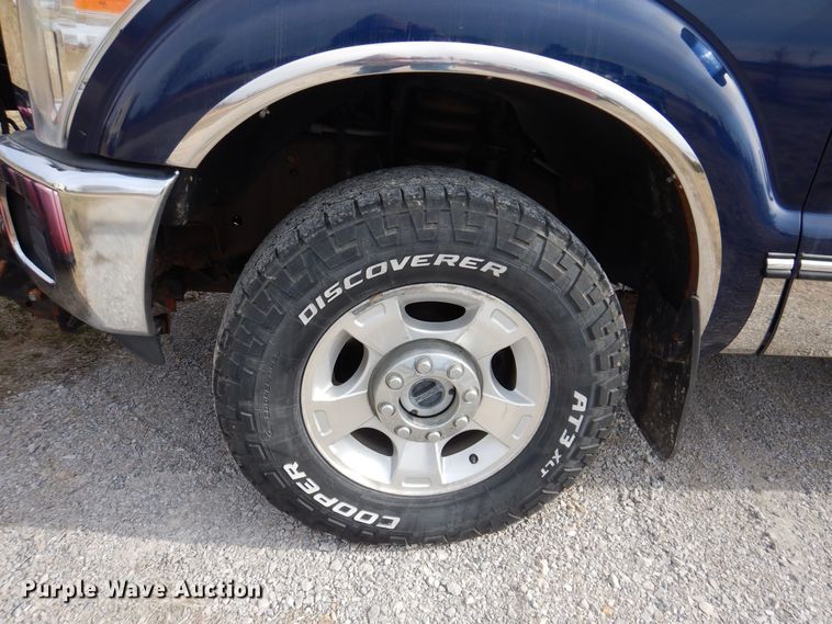 image for item MO9581 2012 Ford F250 Super Duty XLT  SuperCab pickup truck