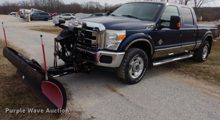 image for item MO9582 2012 Ford F250 Super Duty XLT  Crew Cab pickup truck