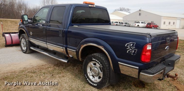 image for item MO9582 2012 Ford F250 Super Duty XLT  Crew Cab pickup truck