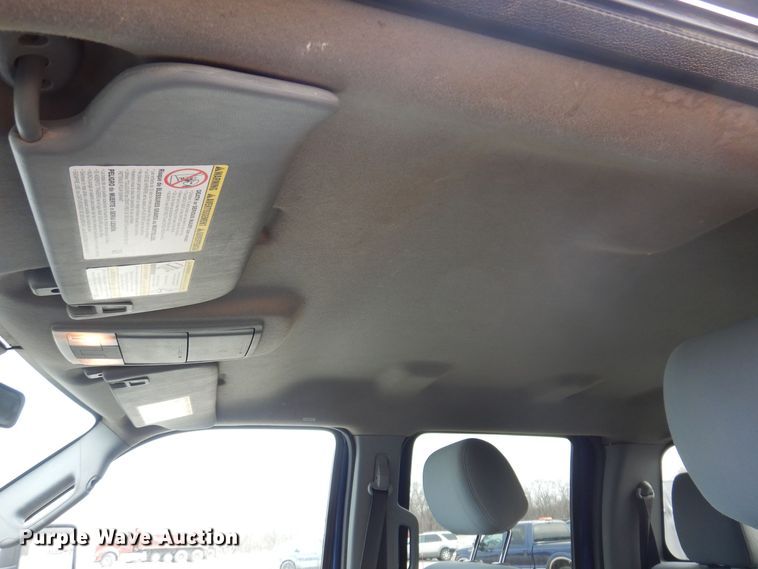 image for item MO9582 2012 Ford F250 Super Duty XLT  Crew Cab pickup truck