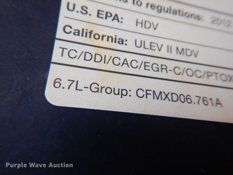 image for item MO9582 2012 Ford F250 Super Duty XLT  Crew Cab pickup truck