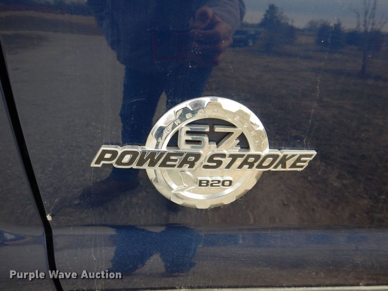 image for item MO9582 2012 Ford F250 Super Duty XLT  Crew Cab pickup truck