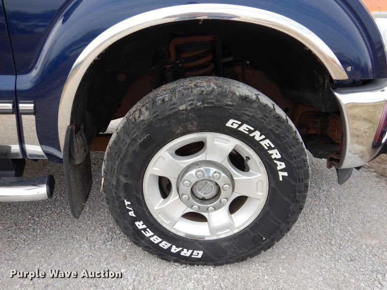 image for item MO9582 2012 Ford F250 Super Duty XLT  Crew Cab pickup truck