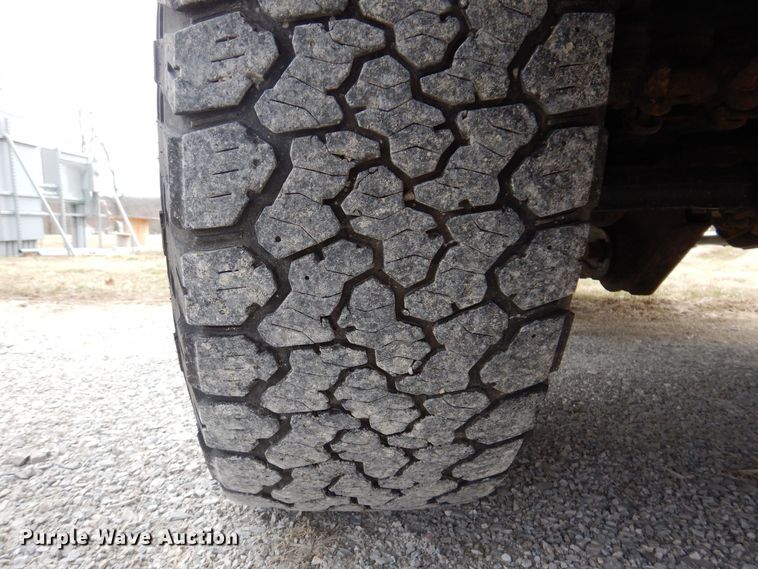 image for item MO9582 2012 Ford F250 Super Duty XLT  Crew Cab pickup truck