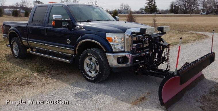 image for item MO9583 2011 Ford F250 Super Duty XLT  Crew Cab pickup truck