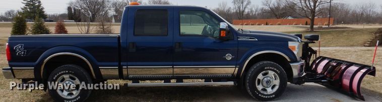 image for item MO9583 2011 Ford F250 Super Duty XLT  Crew Cab pickup truck