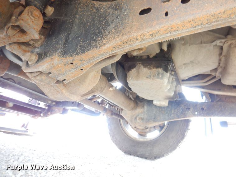 image for item MO9583 2011 Ford F250 Super Duty XLT  Crew Cab pickup truck