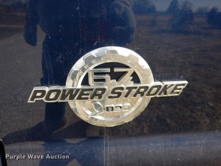 image for item MO9583 2011 Ford F250 Super Duty XLT  Crew Cab pickup truck