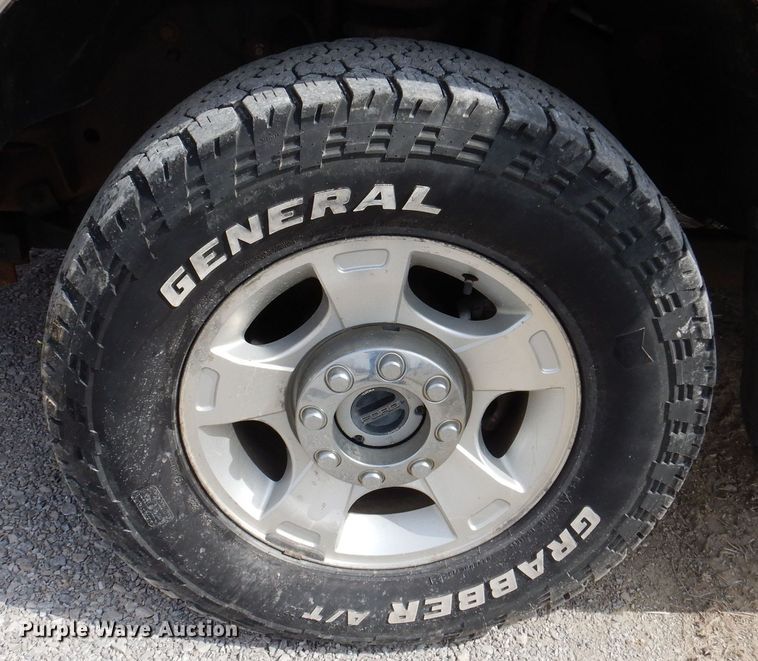 image for item MO9583 2011 Ford F250 Super Duty XLT  Crew Cab pickup truck