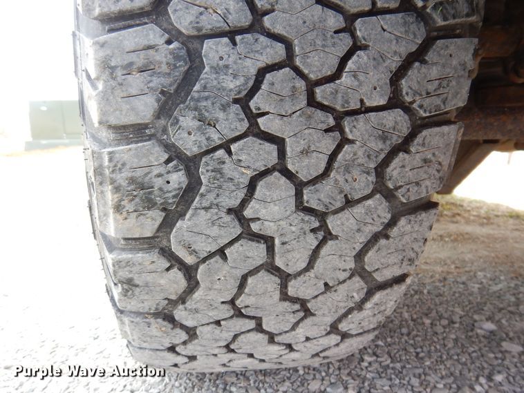 image for item MO9583 2011 Ford F250 Super Duty XLT  Crew Cab pickup truck