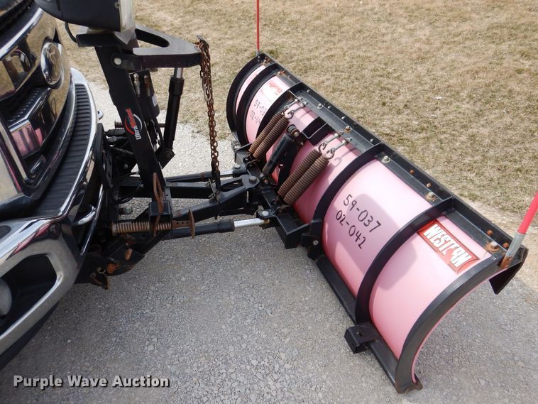 image for item MO9584 2011 Ford F250 Super Duty XLT  Crew Cab pickup truck