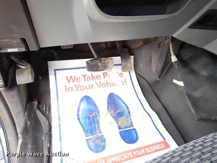 image for item MO9584 2011 Ford F250 Super Duty XLT  Crew Cab pickup truck