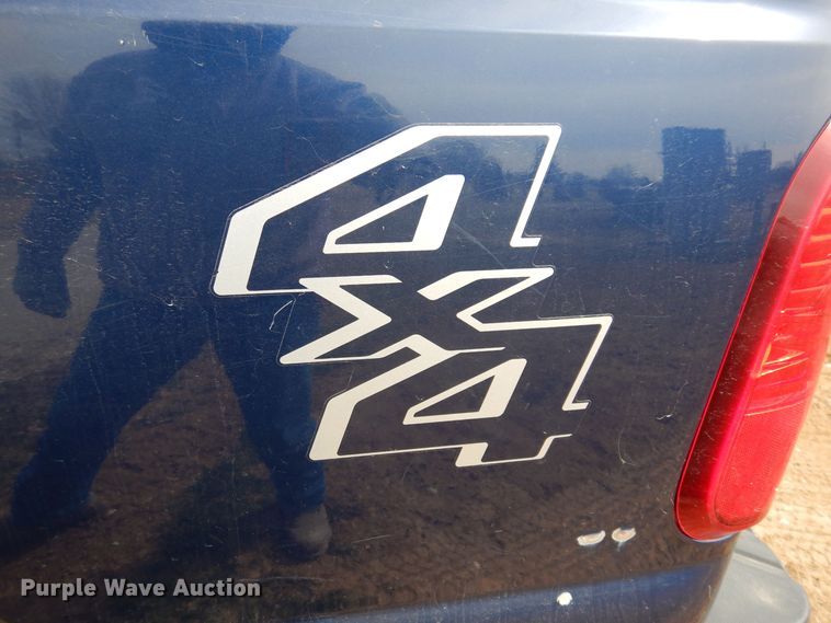 image for item MO9584 2011 Ford F250 Super Duty XLT  Crew Cab pickup truck