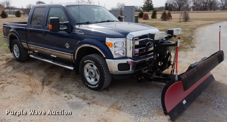 image for item MO9585 2012 Ford F250 Super Duty XLT  Crew Cab pickup truck