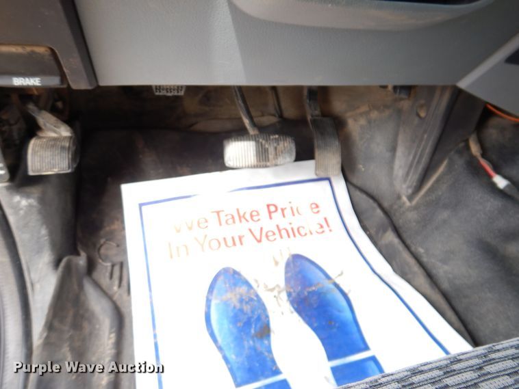 image for item MO9585 2012 Ford F250 Super Duty XLT  Crew Cab pickup truck