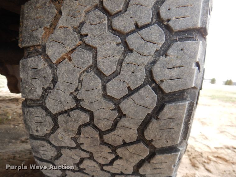 image for item MO9585 2012 Ford F250 Super Duty XLT  Crew Cab pickup truck